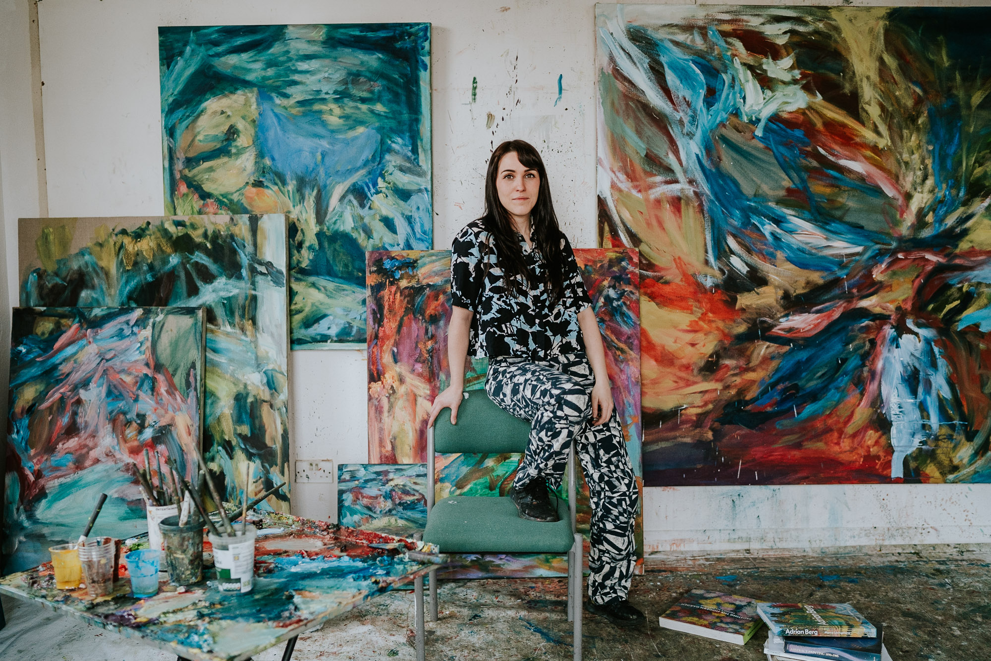 Portriat and brand photography of painter Sarah Cunningham
